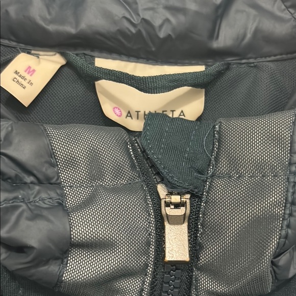 Athleta Women's Quilted Jacket - Picture 2 of 3